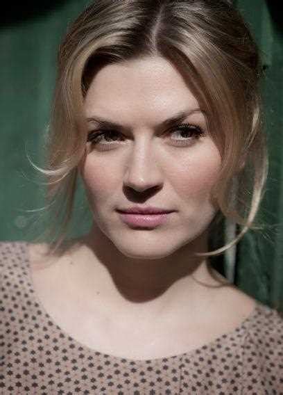 Nina Bott Biography, Age, Height, Husband, Net。